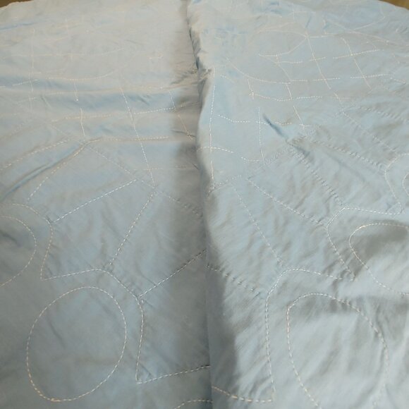 Dahlia Quilt Handmade Patchwork Lightweight Vintage Floral Light Blue Back - Picture 15 of 16